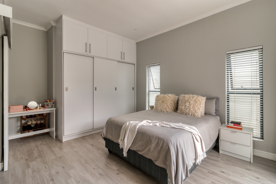 4 Bedroom Property for Sale in Aan de Wijnlanden Western Cape